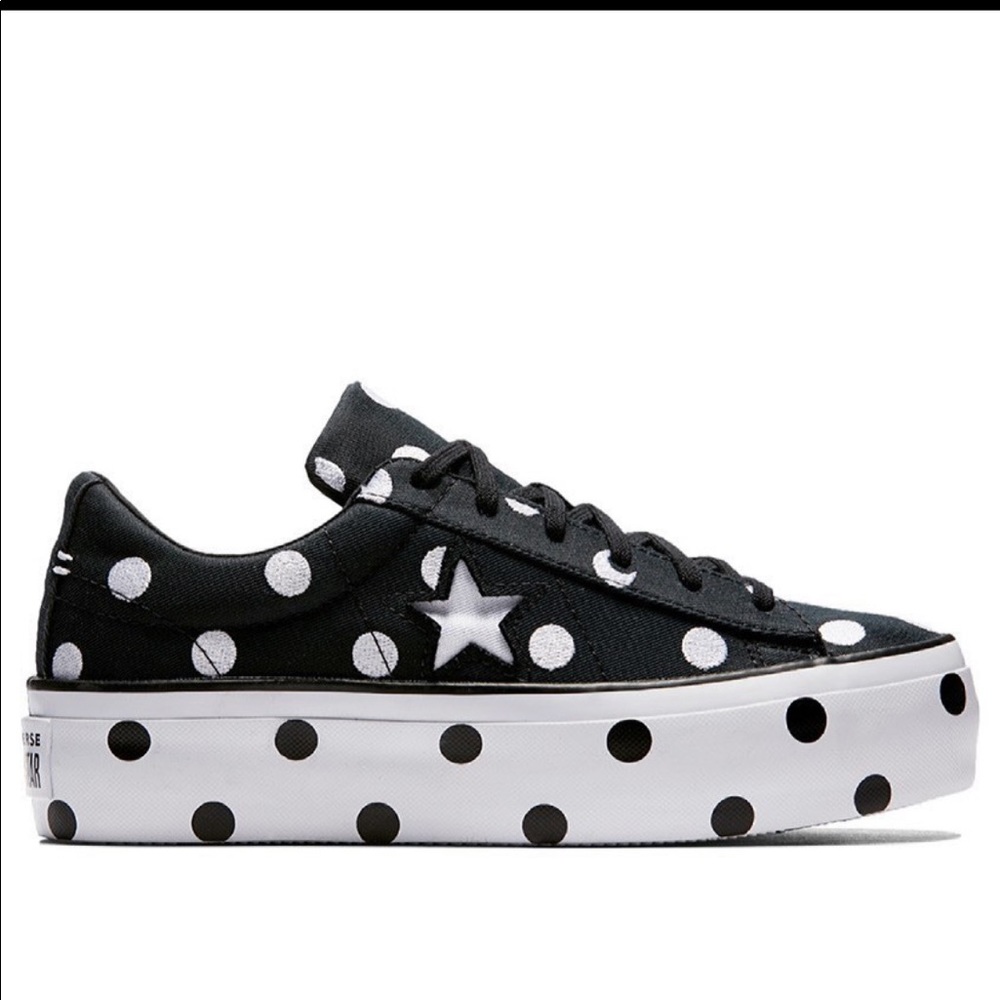 Polka dot converse